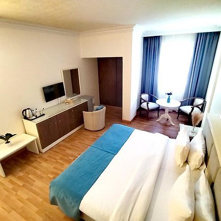Hotel Mediterranee Beyrouth エクステリア 写真