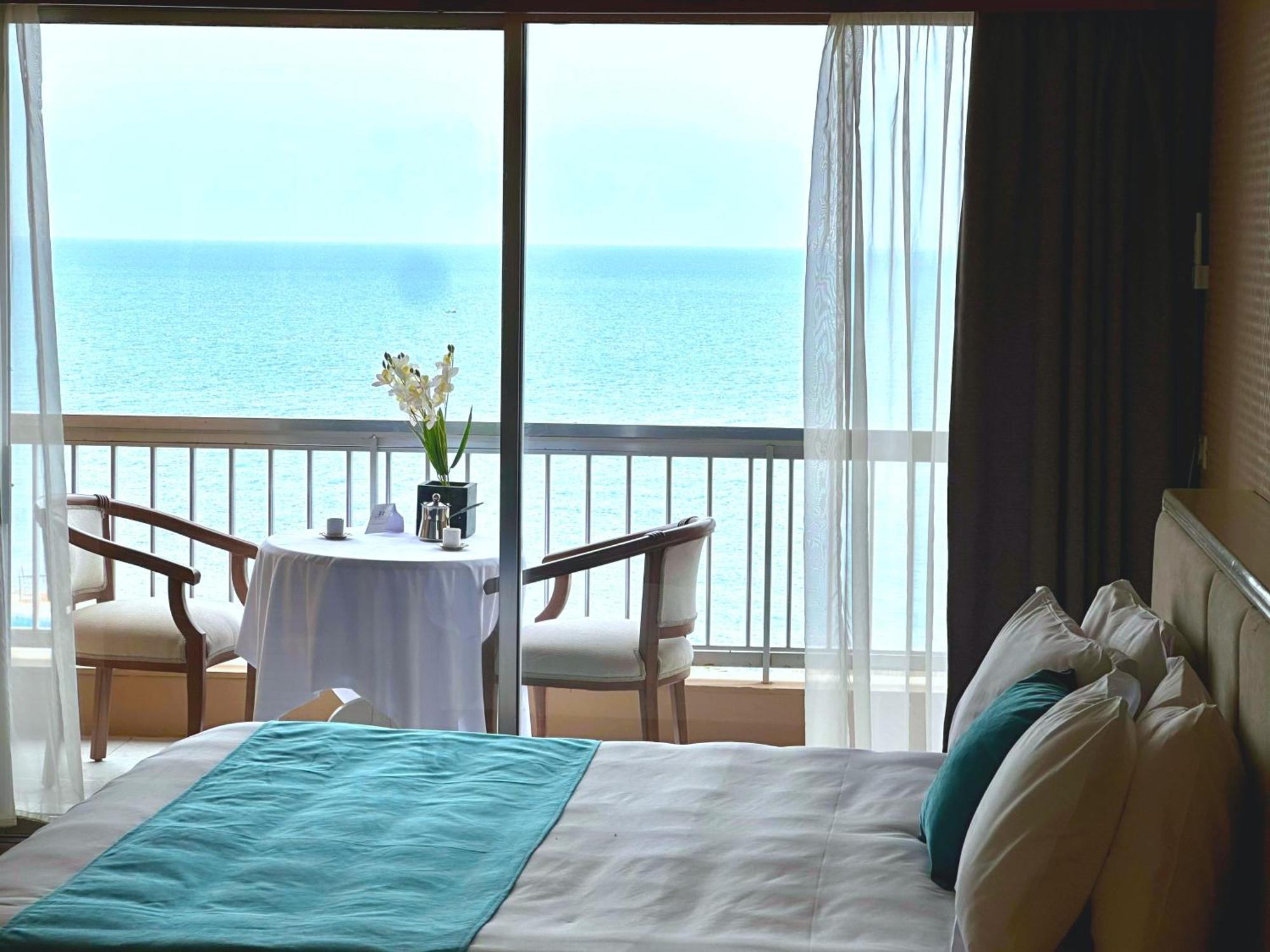 Hotel Mediterranee Beyrouth エクステリア 写真